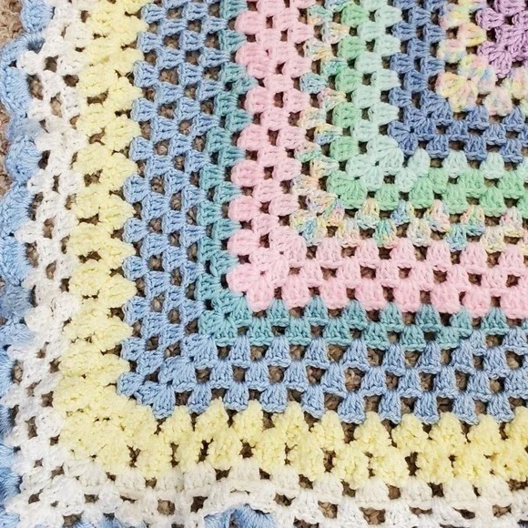 Hand Crocheted Multi Color Pastel Baby Throw Blanket Cute Baby Shower DIY - Picture 5 of 9